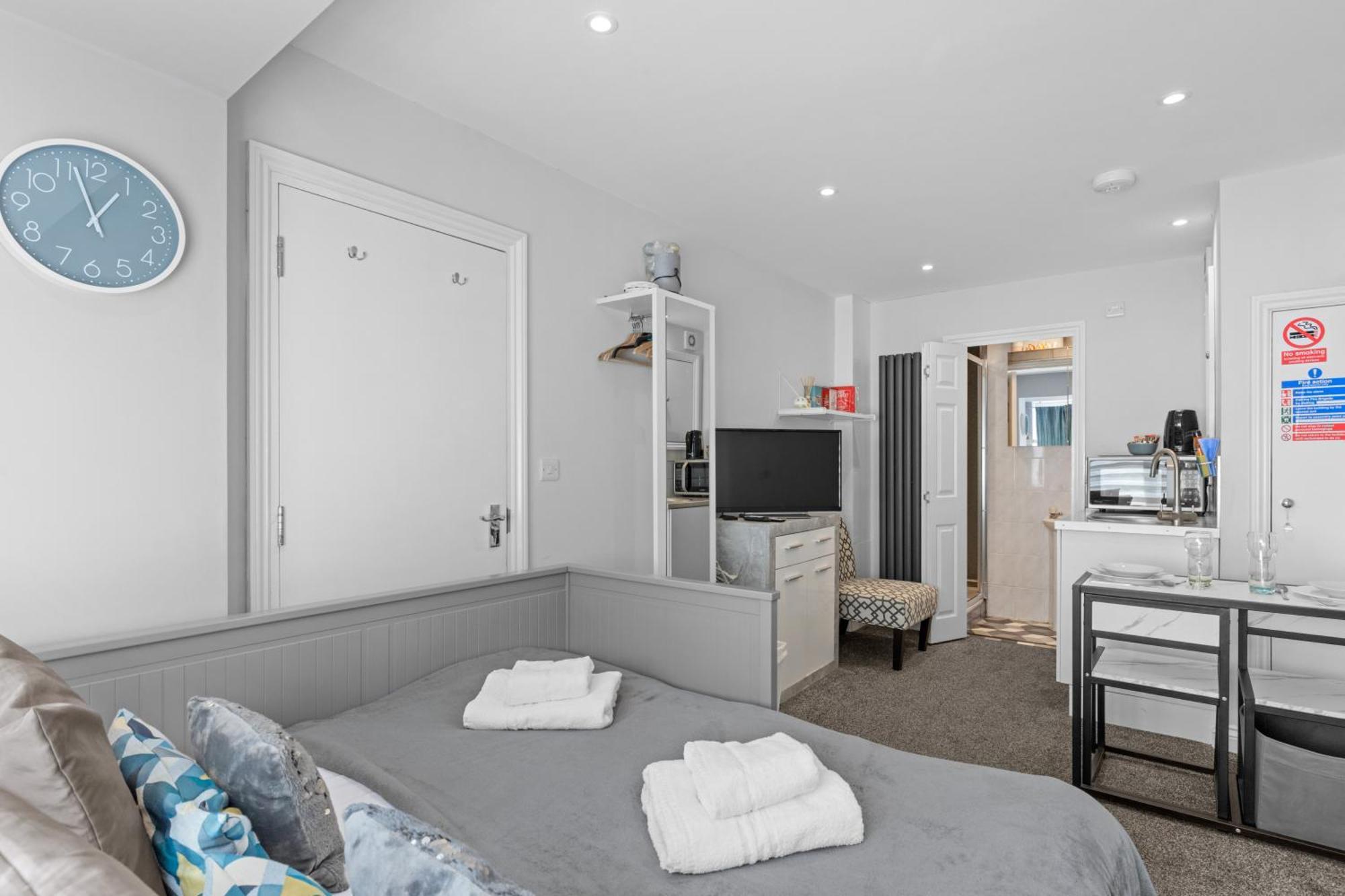 Rottingdean Boutique Studio Apartment By The Sea Brighton Exteriör bild